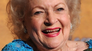 Betty White To Host Mother's Day Special With Other <em>SNL</em> Ladies